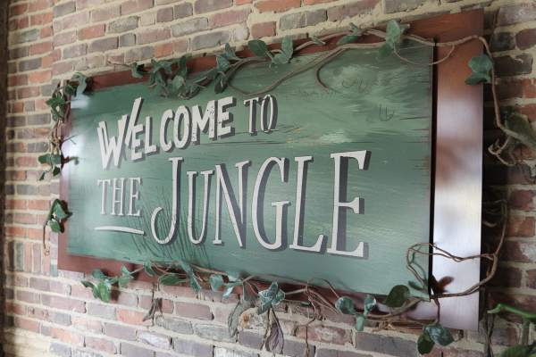 custom style aluminum composite sign